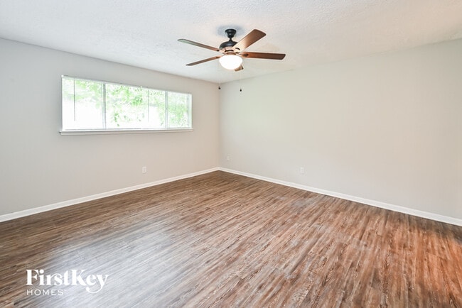 Building Photo - 13706 Oleoke Ln