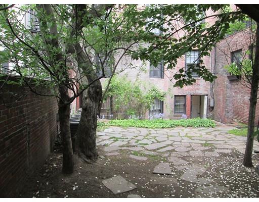 Building Photo - 34 Mt Vernon St