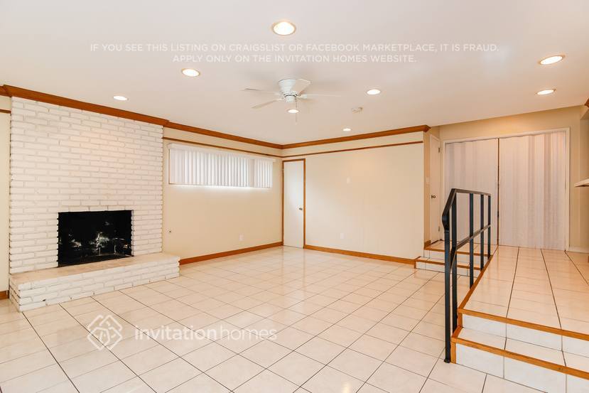 Building Photo - 13403 Traub Ave