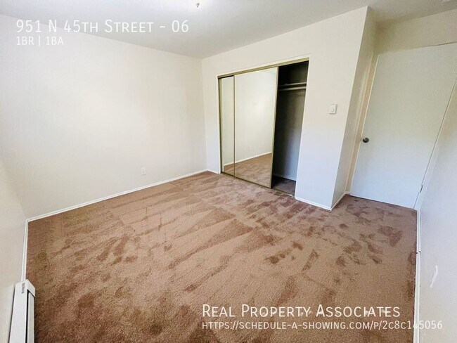 Building Photo - 951 N 45th St