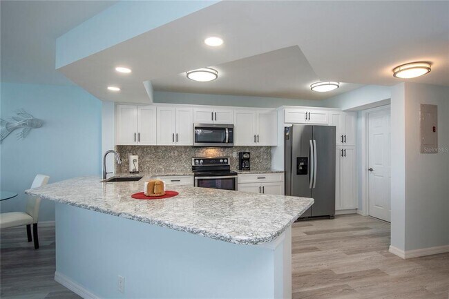 Building Photo - 5279 Isla Key Blvd S