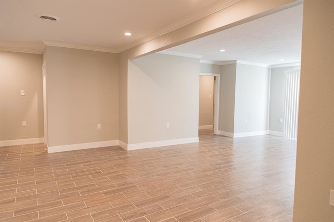 Building Photo - 9014 Kapri Ln