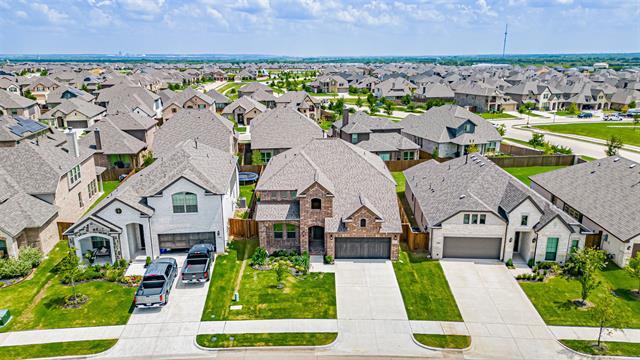 Building Photo - 2507 Henley Wy