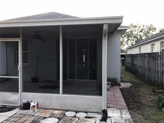 Building Photo - 4815 Riverton Dr