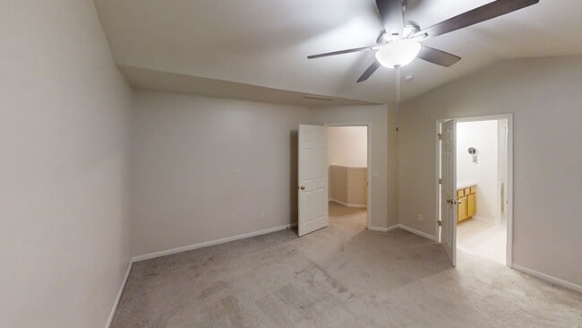 Building Photo - 10156 E Avondale Cir