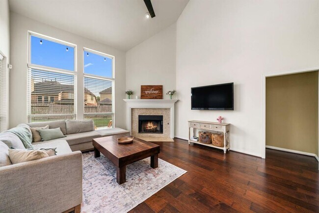Building Photo - 5811 Trinity Bluff Ct