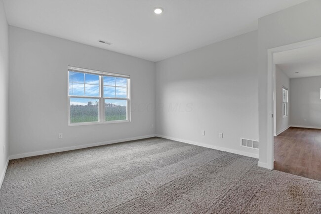 Building Photo - 539 Darliene Dr