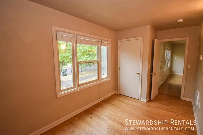 Building Photo - 2266 Alder St