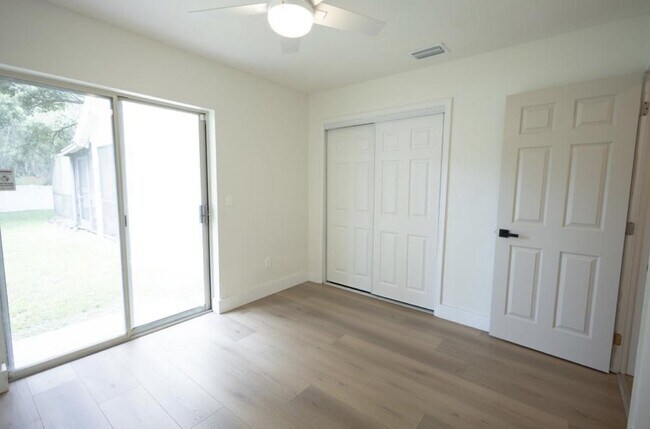 Building Photo - 16104 Stowe Ct