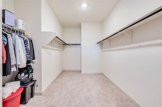 Building Photo - 10932 Defender Trl