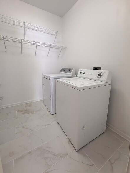 Building Photo - 64 Clingman Ave