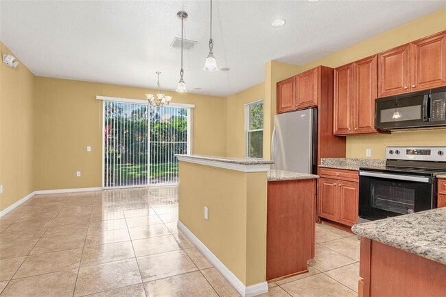 Building Photo - 5450 Paradise Cay Cir