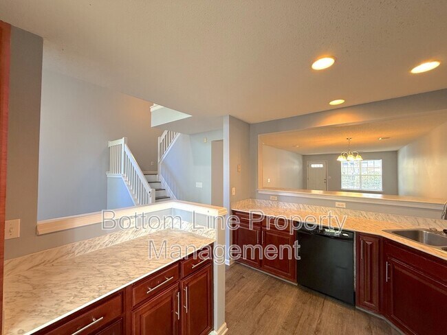 Building Photo - 9932 Birch Knoll Ct