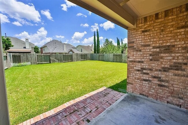 Building Photo - 5103 Shadow Breeze Ln