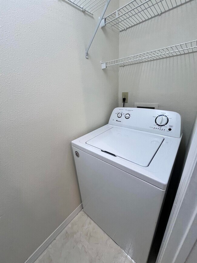 Building Photo - 39209 Harbour Vista Cir