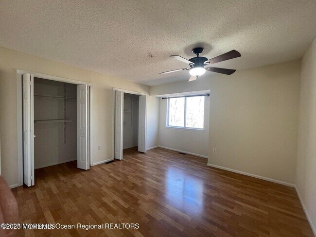 Building Photo - 4510 Norma Pl