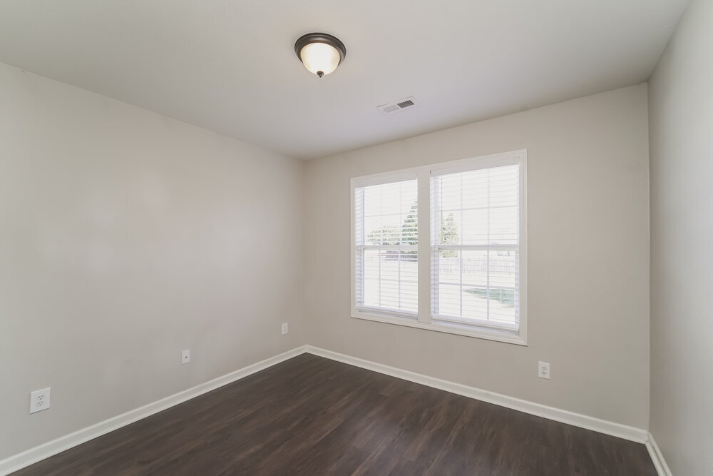 Building Photo - 6202 Whispering Brook Ct