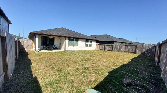 Building Photo - 4011 Itzle Is Ct