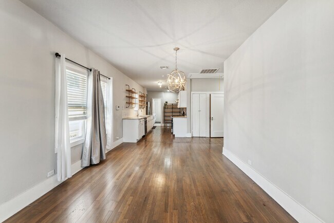 Building Photo - 1031 Schley Ave