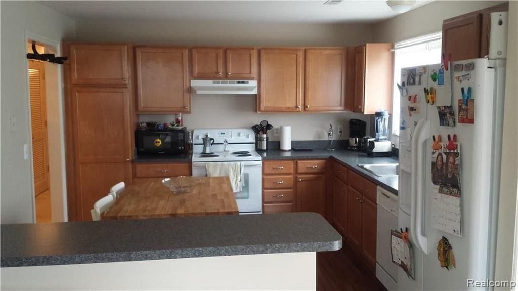 Building Photo - 28339 Carlton Way Dr