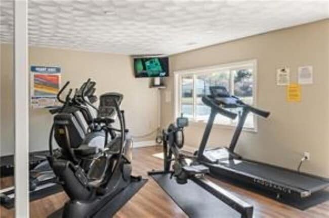 Building Photo - 144 Edaville Ct