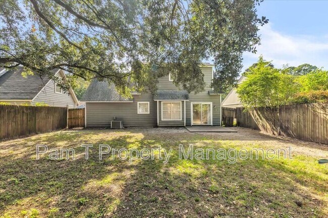 Building Photo - 234 Forest Ridge Dr