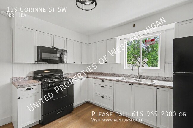 Building Photo - 159 Corinne St SW
