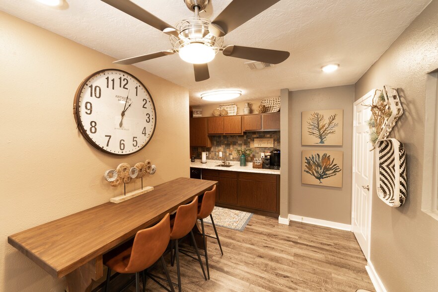 Somerset 80008001 W Tidwell Rd Houston TX 77040 Apartment Finder