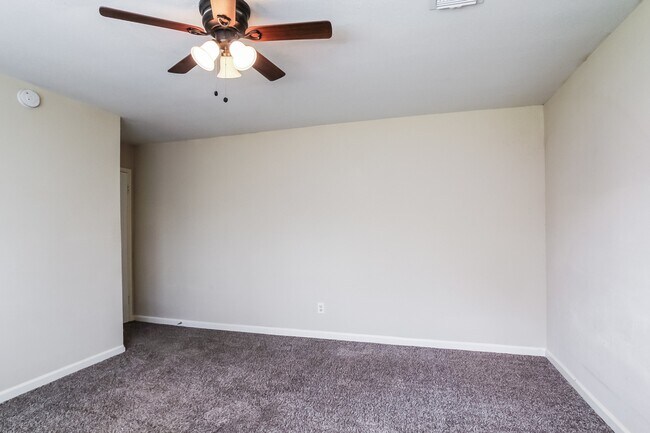 Building Photo - 29322 Brookchase Dr