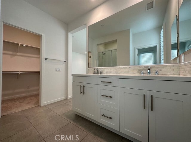 Building Photo - 251 Carmine