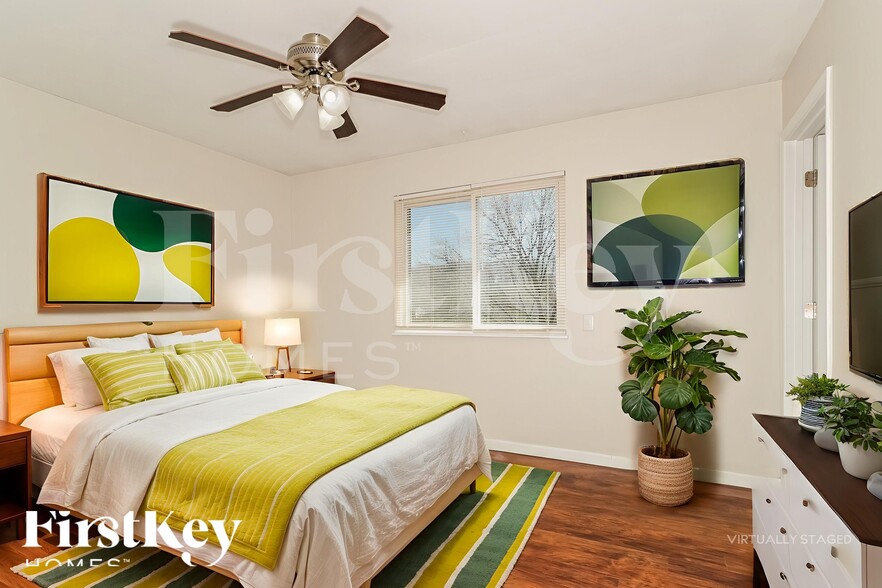 Building Photo - 706 Boca Chica Dr