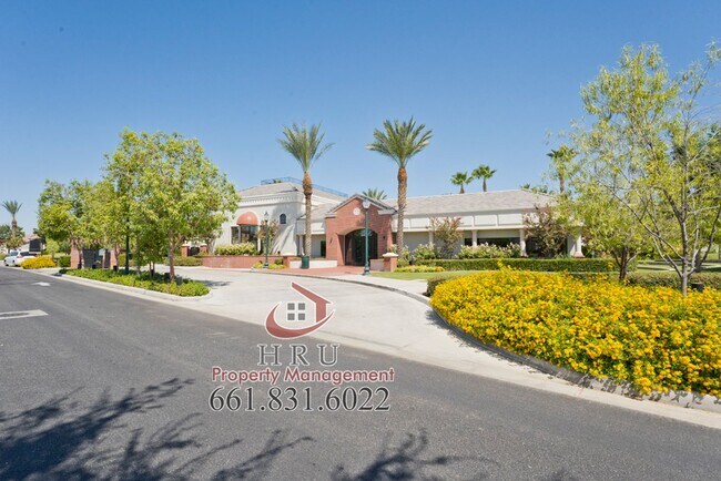 Building Photo - Highgate Community 3 bedroom -2 bath