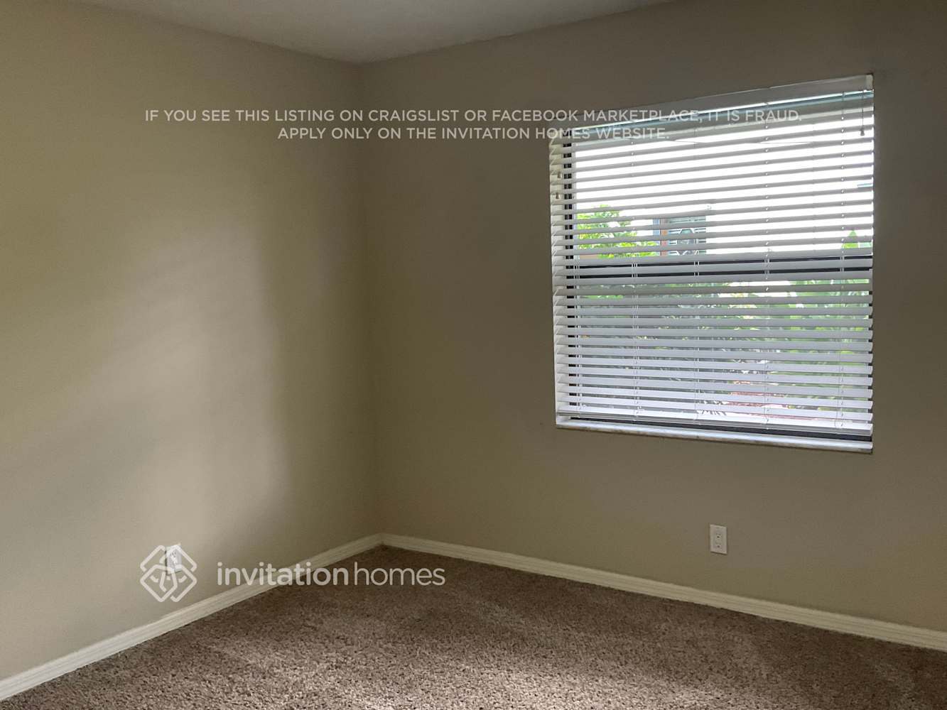 Building Photo - 13427 Kingsbury Dr