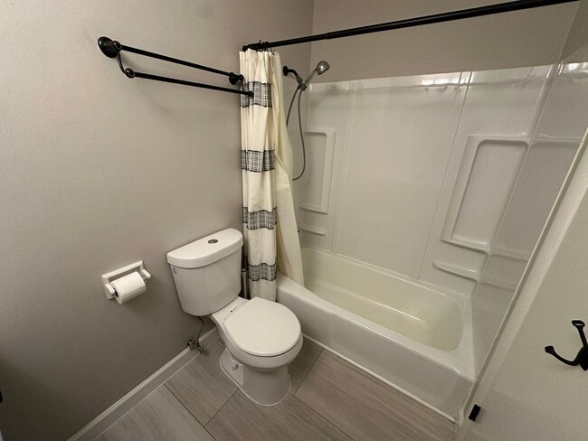 Building Photo - 3316 Annally Dr