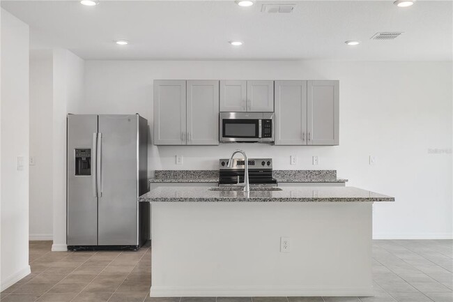 Building Photo - 5682 Nispero Wy