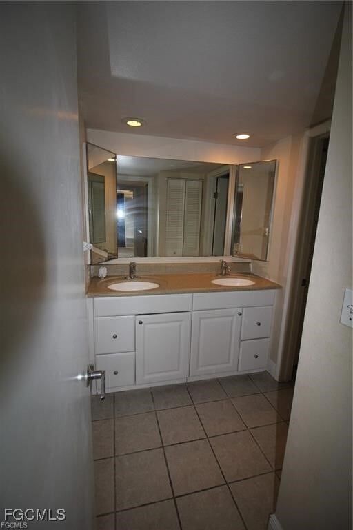Building Photo - 1715 Park Meadows Dr