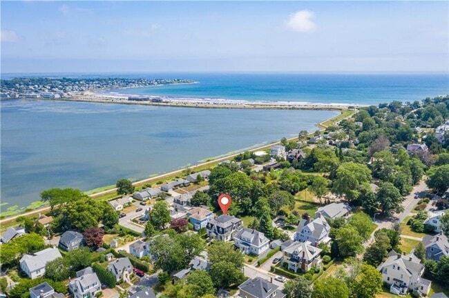 Building Photo - 29 Champlin St