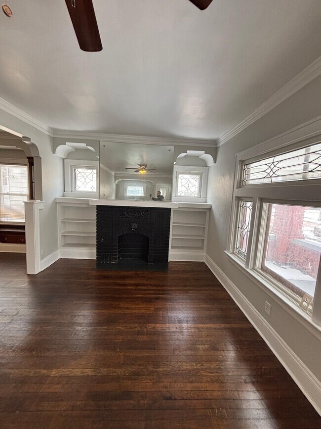 Building Photo - 15612 Cloverside Ave