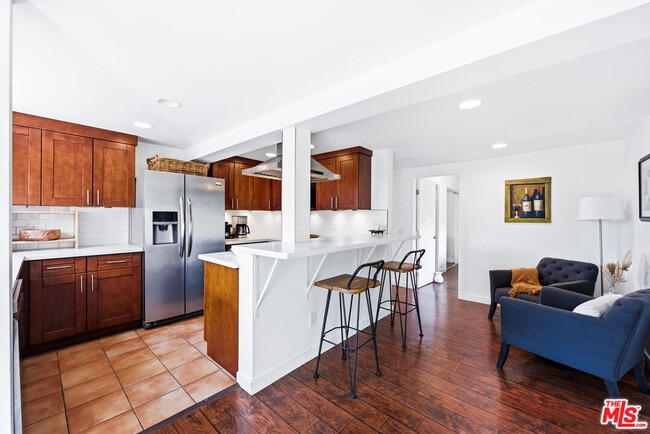 Building Photo - 19511 Sunken Trail