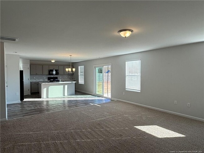 Building Photo - 204 Taylors Crk Wy