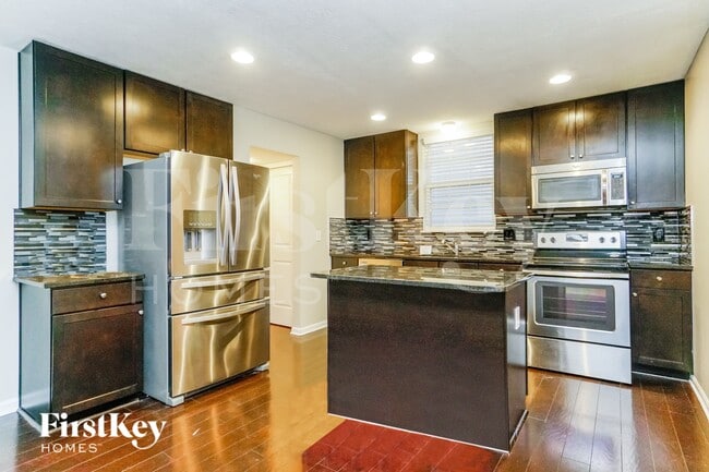 Building Photo - 4015 Peregrine Pass Dr