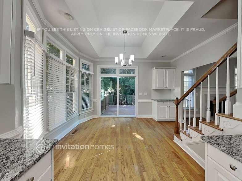 Building Photo - 6150 Garamond Ct