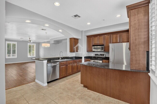 Building Photo - 1383 Chatfield Pl