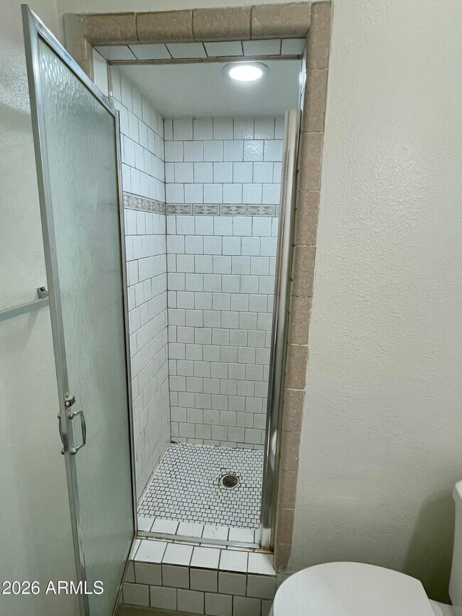 Building Photo - 7519 N 59th Ln