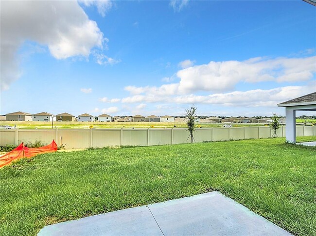 Building Photo - 8645 SW 45th Ct