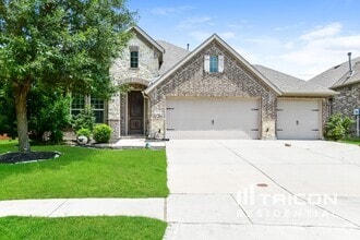 Building Photo - 5636 Grove Cove Dr