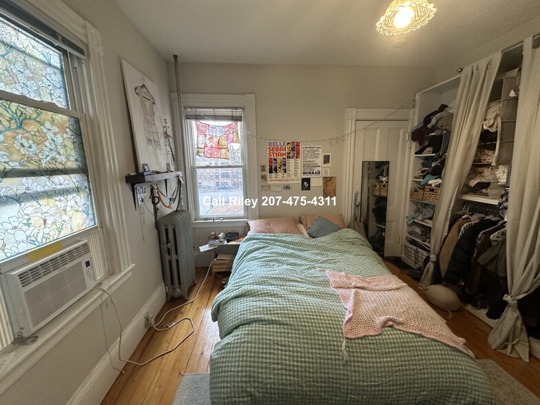 Building Photo - 11 Reedsdale St