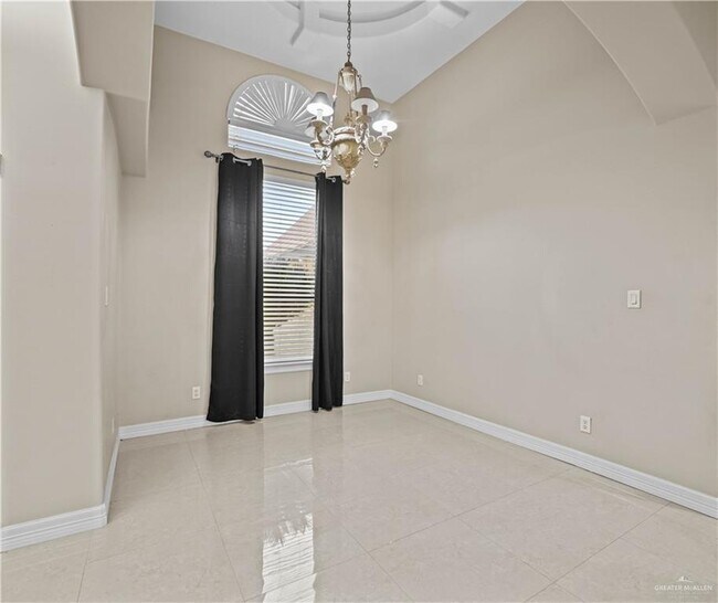 Building Photo - 26 N 45th St