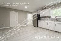 Building Photo - 428 Bashford Rd