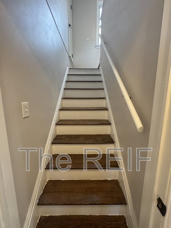 Building Photo - 11741 Penrod St
